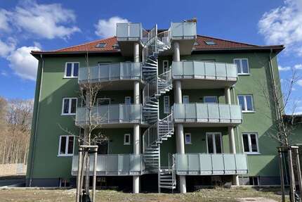 Wohnung zum Mieten in Ilmenau 735,00 € 77.18 m²