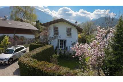 Haus zum Kaufen in Bayerisch Gmain 890.000,00 € 125 m²