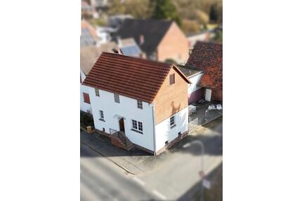 Kleines charmantes Fachwerkhaus in Bracht zu vermieten - Rauschenberg