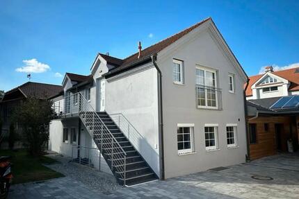 Traumhaftes 2 Familienhaus mit Pool und Sauna - Heldenstein