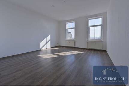 Wohnung zum Mieten in Hohenstein-Ernstthal 365,00 € 66 m²