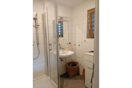 WG Zimmer mit eigener Dusche - 455,00&nbsp;EUR Kaltmiete, ca.&nbsp; 19,00&nbsp;m&sup2; in Tespe (PLZ: 21395)