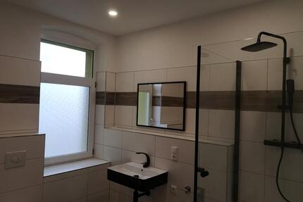 3R-Whg 90m²-Balkon + EBK, saniert - Gera