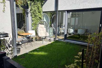 Wohnung zum Mieten in Düsseldorf 2.300,00 € 80 m²