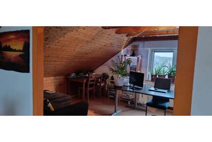 Ich vermiete zweieinhalb Zimmerwohnung - Straubenhardt