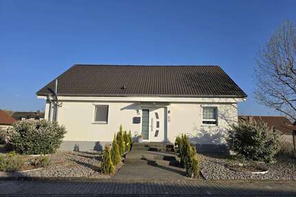 Haus zum Kaufen in Lobbach 615.000,00 € 187 m²