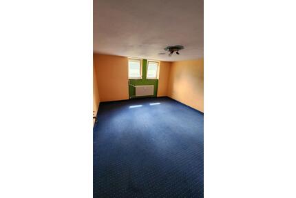 Lager-Abstellraum - 330,00&nbsp;EUR Kaltmiete, ca.&nbsp; 37,00&nbsp;m&sup2; in Germering (PLZ: 82110)