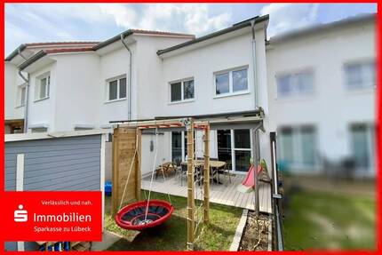 Sehr großzügiges Reihenmittelhaus für die Familie mit Dachterrasse im Top-Zustand - Bad Schwartau