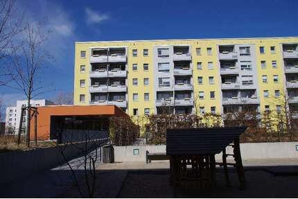 Wohnung zum Mieten in Greifswald 237,03 € 23.75 m²