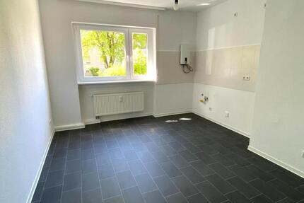 *** Klein aber FEIN + frisch RENOVIERT - EG ab 01.05. WOHNKÜCHE und LAMINAT KL WEST *** - Kaiserslautern Engelshof