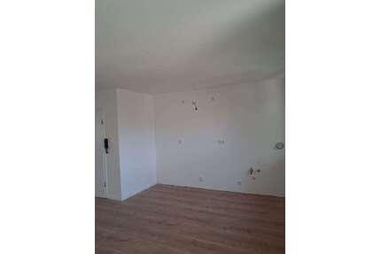 Wohnung zum Mieten in Feldkirchen-Mitterharthausen 820,00 € 113.86 m²
