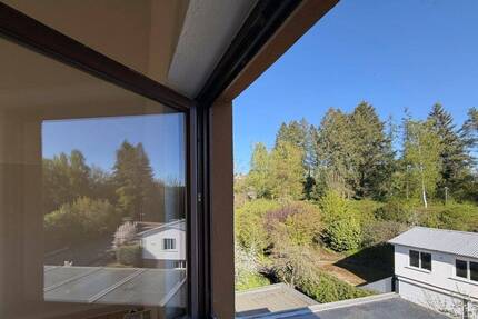 Dachgeschoss zum Wohlfühlen - 420,00&nbsp;EUR Kaltmiete, ca.&nbsp; 62,00&nbsp;m&sup2;&nbsp;Wohnfl&auml;che in Solms (PLZ: 35606) Oberbiel