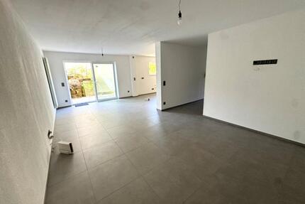 Kernsanierte 2,5-Zimmer-Wohnung mit großem Wohn-Essbereich, 83m² - Geisingen