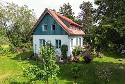 Haus zum Kaufen in Klipphausen 450.000,00 € 117.64 m²