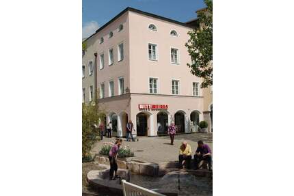 *****TOPLAGE: Dachgeschosswohnung inmitten der Fußgängerzone***** - Bad Reichenhall