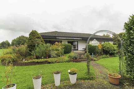 Haus zum Kaufen in Monschau 449.000,00 € 193.58 m²