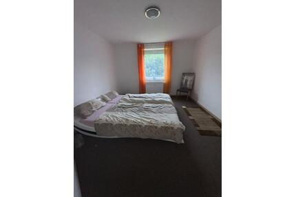 Biete eine 2 Zimmer-Einliegerwohnung zum mieten an - Bad Brückenau