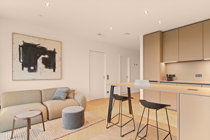 Direkt am Main - Towerlife - Voll möblierte 2-Zimmer-Wohnung - Frankfurt am Main Ostend