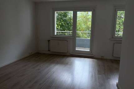 Wohnung zum Mieten in Berlin 1.199,00 € 91.1 m²