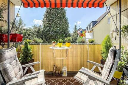 Hier will man wohnen: stylisch, zentral, gemütlich! Moderne 3-Zimmerwohnung mit Balkon! - Lohmar