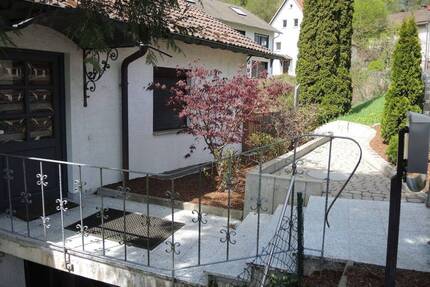 Einfamilienhaus mit Garten, 130m², generalsaniert, provisionsfrei - Bad Brückenau