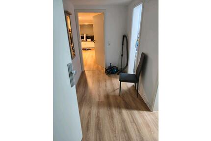 3 Zimmer Wohnung ab 1 April in Esslingen - Esslingen am Neckar Brühl