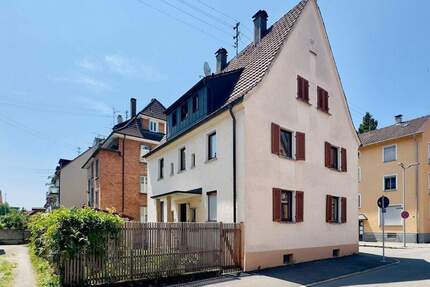 Dreifamilienhaus in begehrter Wohnlage von Friedrichshafen Stadtteil Hofen