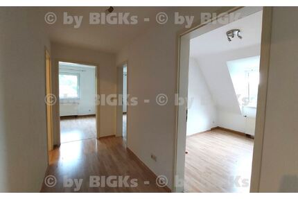 BIGKs: Suhl am Klinikum: 2-3-Zimmer Wohnung,separate Küche (-;)