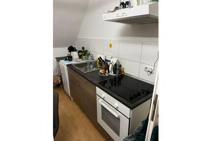 schöne 2,5 Zimmer DG Wohnung in Bredeney - Essen Stadtbezirk IX