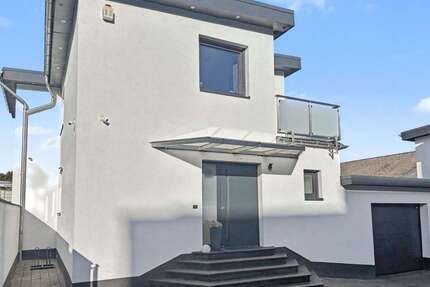 Haus zum Kaufen in Moers 499.000,00 € 112.96 m²