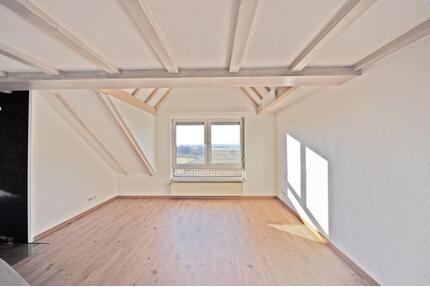 Lichtdurchflutete 4-Zi.- Maisonette Wohnung - Pohlheim