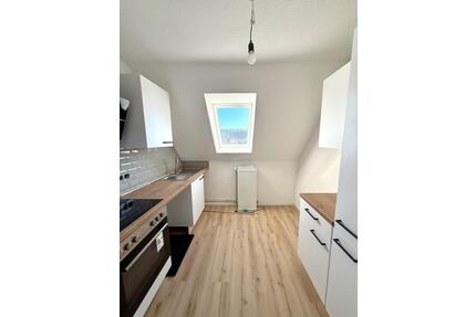 Kernsanierte 1 Zimmer Whg, alles nagelneu,ab MAI - Schwaan