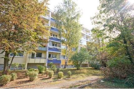 In der Herrichtung! 3-Raumwohnung mit Balkon. - Halle (Saale) Südstadt