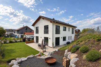 Haus zum Mieten in Aying Großhelfendorf 3.130,00 € 198 m² - Aying / Großhelfendorf