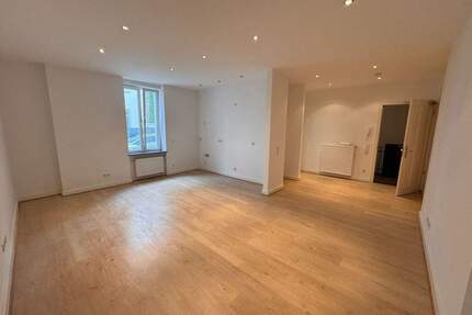 Charmante 2-Zimmer-Wohnung in ruhiger Lage von Wiesbaden - frisch modernisiert & bezugsfertig