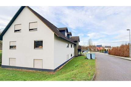 Wohnen im Grünen: 2-Raum-Wohnung mit Balkon! - Gersdorf