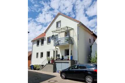 Haus zum Kaufen in Hagenbüchach 199.000,00 € 121 m²