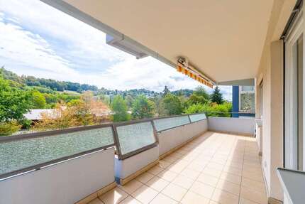 Wohnung zum Kaufen in Lörrach 395.000,00 € 113.45 m²