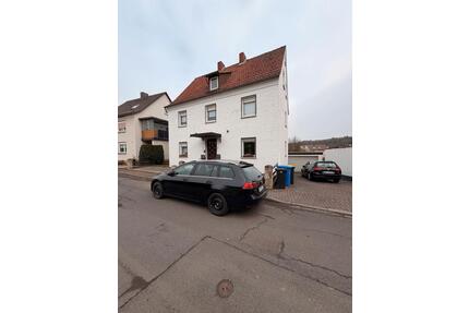 Großzügiges Zweifamilienhaus mit Terrasse, Kamin & Garage - Bebra