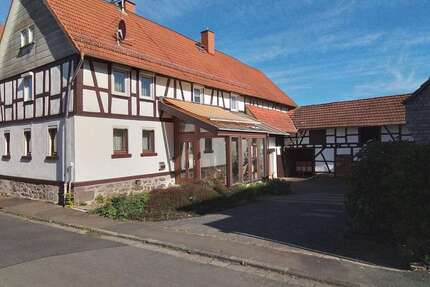 Haus zum Kaufen in Grünberg 185.000,00 € 121 m²