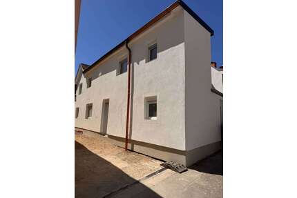 Haus zum Kaufen in Mettenheim 275.000,00 € 65 m²
