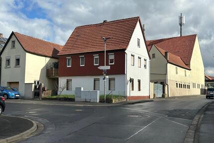 Haus, Halle, Scheune, Anwesen, Garage - Niederwerrn