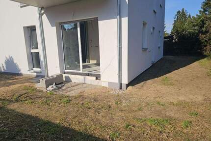 Petershagen-Eggersdorf - Charmante 3-Zimmer-Wohnung mit Gartenanteil