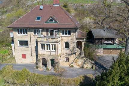 Haus zum Kaufen in Maulbronn 895.000,00 € 385.63 m²