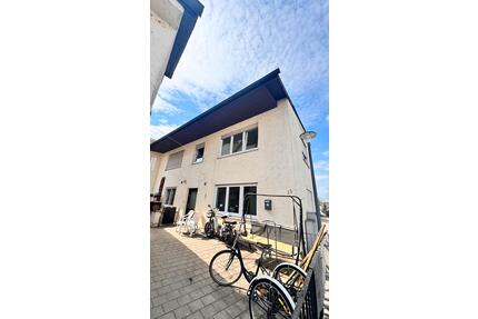 Einfamilienhaus - 800,00&nbsp;EUR Kaltmiete, ca.&nbsp; 75,00&nbsp;m&sup2; in Geiselhöring (PLZ: 94333)