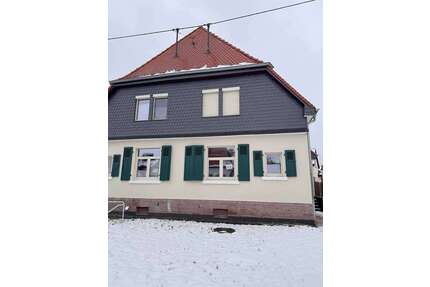 Haus zum Mieten in Frankfurt 1.990,00 € 120 m²