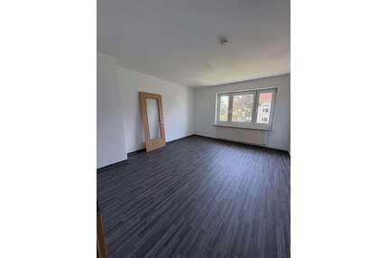 Wohnung zum Mieten in Bad Köstritz 460,00 € 59.46 m²