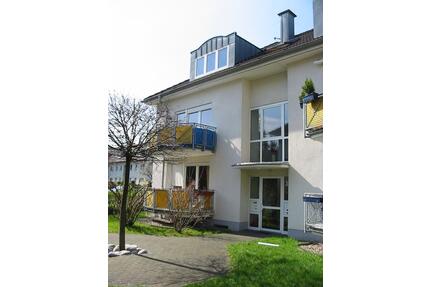 Geschmackvolle 2-Zimmer Dachgeschoßwohnung in Porz Wahnheide - Köln