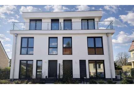 Haus zum Kaufen in Rangsdorf 749.000,00 € 210 m²