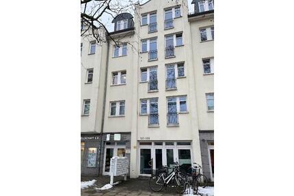 Schöne 2-Zimmer-Wohnung im 2. OG mit Aufzug in Bremen-Petersw.